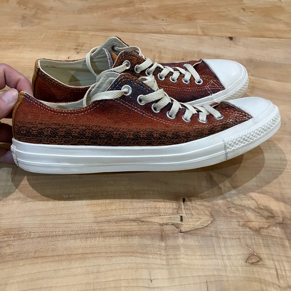 Converse Low Tops - Orange/Blue pattern Size 10 - Picture 1 of 13